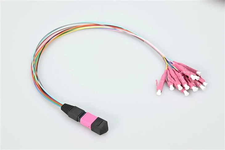 MPO - LC 12 کور فائبر پیچ کی ہڈی OM4